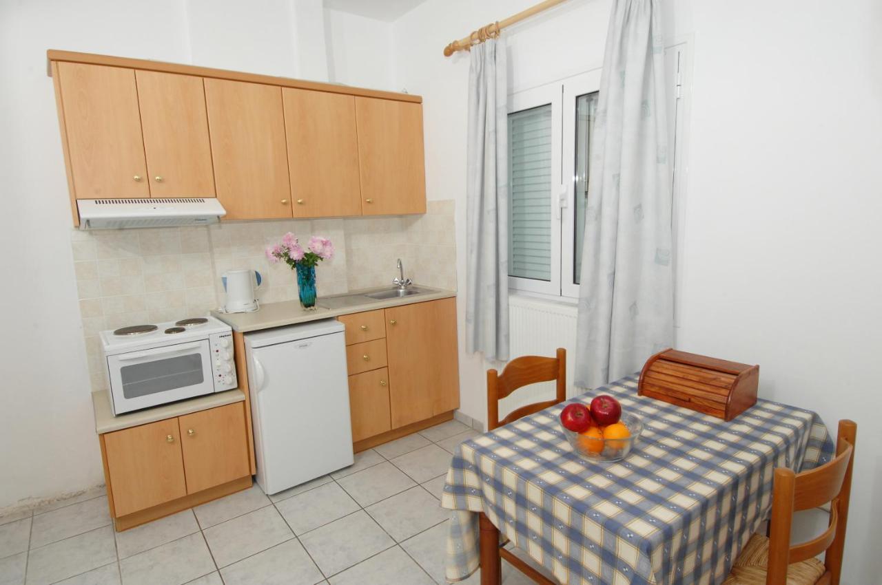 Alexis Studios And Apartments Agia Efimia Extérieur photo