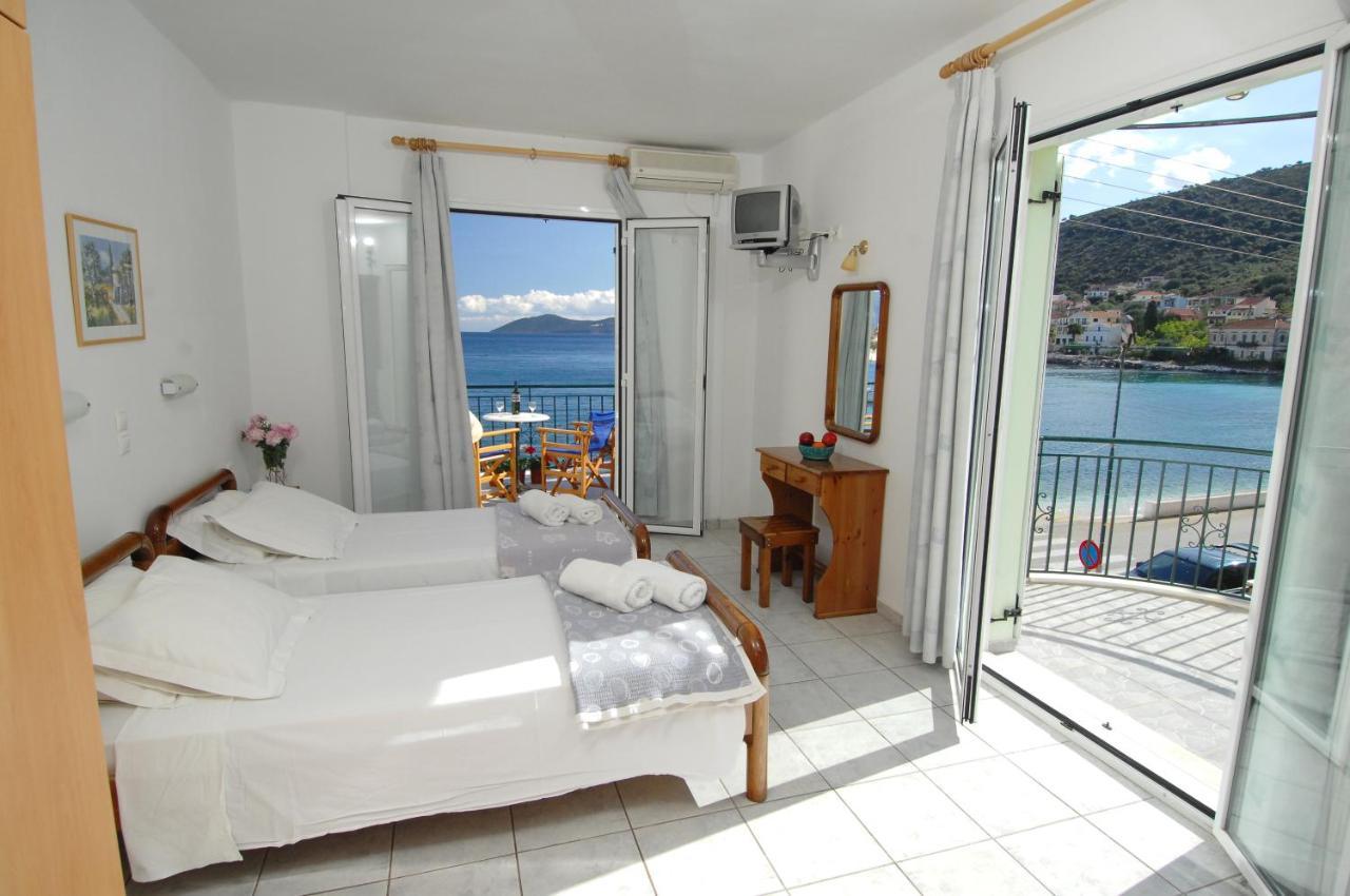 Alexis Studios And Apartments Agia Efimia Extérieur photo