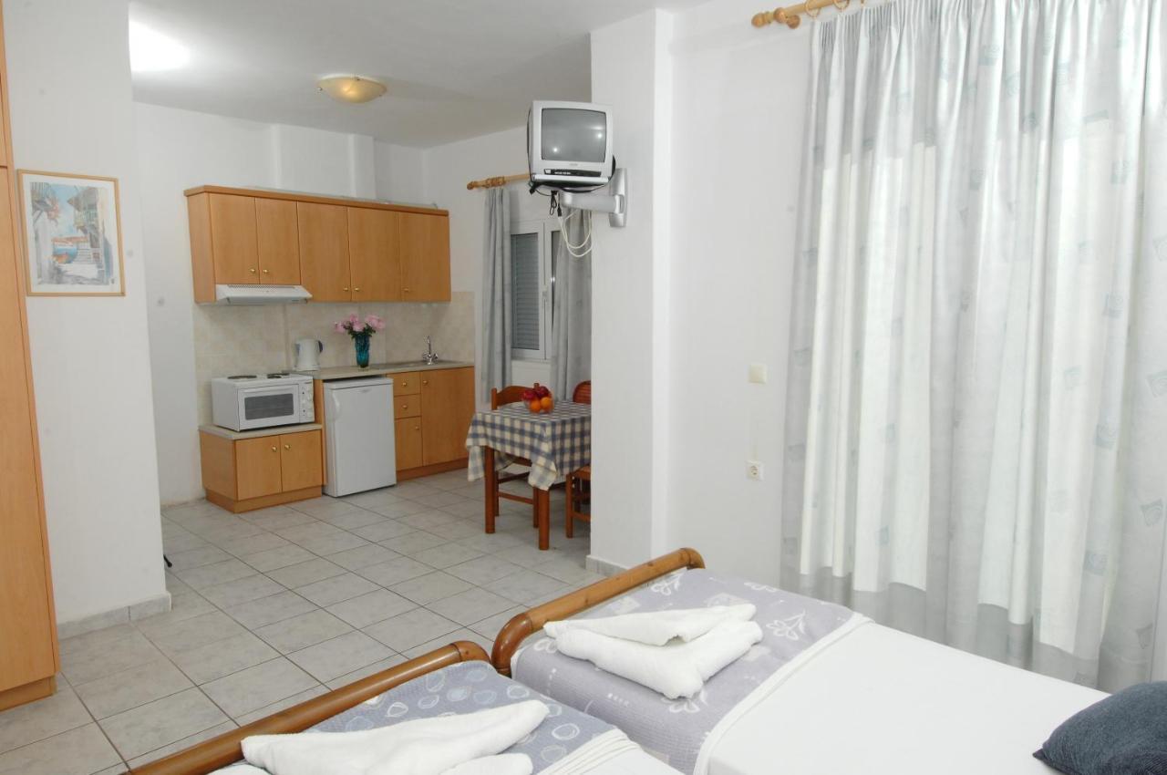 Alexis Studios And Apartments Agia Efimia Extérieur photo